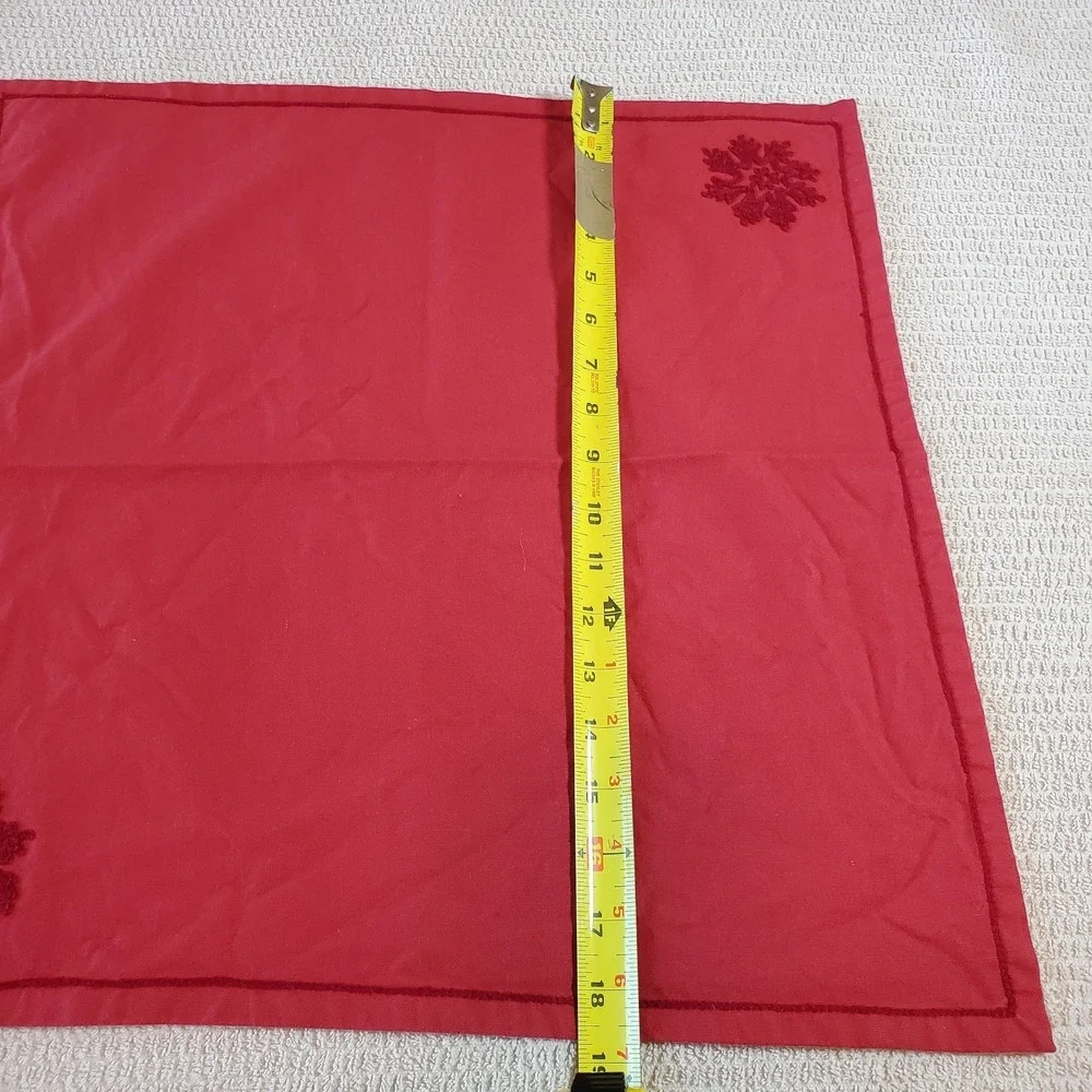 williams sonoma Set‎ Of 4 placemats & Matching 4 napkins Christmas Red RN71395
